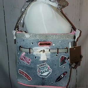 NWT Nicole Lee Athena Patch Print Crossbody Bag HT